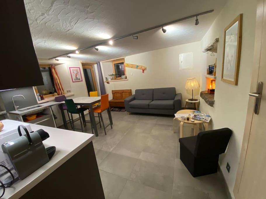 Dans Hameau, Pres Des Pistes Logement De Plein Pied Au Calme Taninges Exteriér fotografie